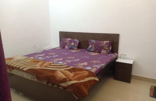 Faizabad House | Madhvan City guest House