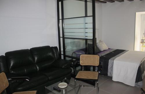 Palacio Apartment | Madrid villa suites Rústico