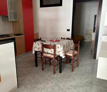 Bernalda House | Magenta49