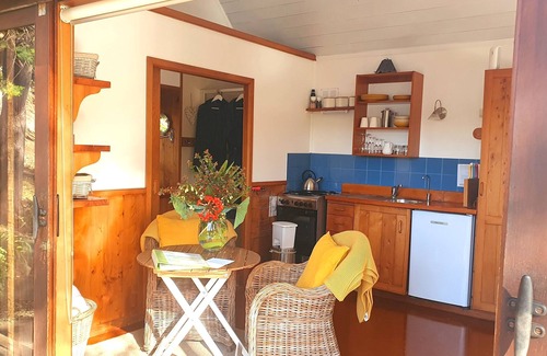 Kaeo Cottage | MAGIC COTTAGE - romantic riverside retreat, BAY OF ISLANDS