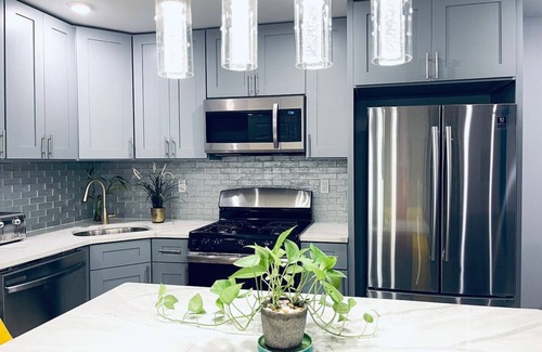 Washington Square West Apartment | Magic Gardens 2BD Apt in Center City