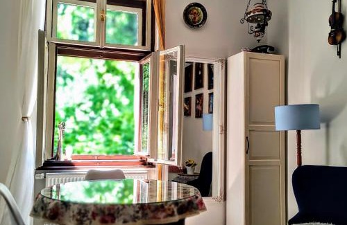 Vysehrad Apartment | Magic Hideway -2BR-Near Congres Center