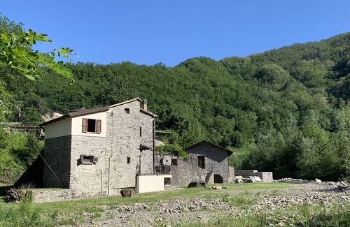 Mulazzo House | Magic Mill Castagnetoli