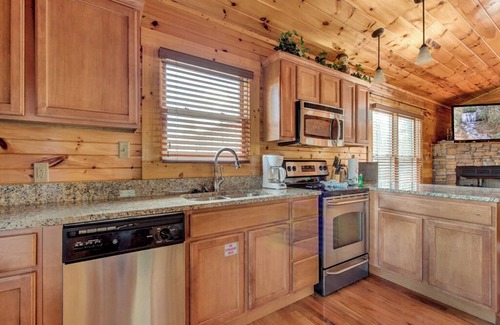 Hemlock Hills Cabin | Magic Moments II by Jackson Mountain Rentals