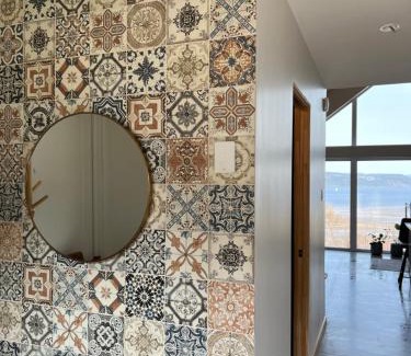 La Baie Apartment | Magical Loft : Breathtaking View & Cozy Fireplace