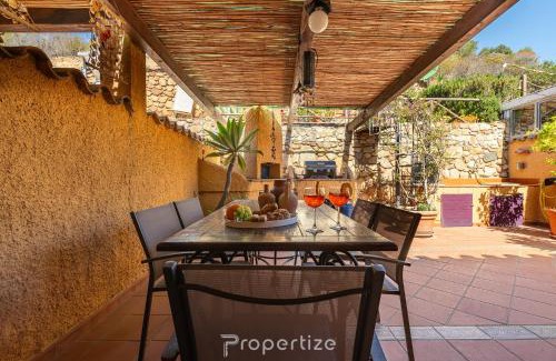 Villaggio Mandorli Villa | Magnifica Villa by Propertize