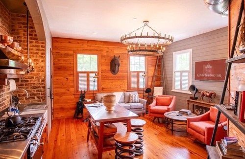 Cannonborough Elliotborough House | Magnificent 1852 Mansion, Center Historic District