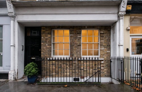 Camden Town Apartment | Magnificent 2-bedroom flat in the Heart of Camden