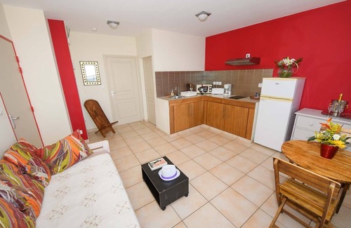 La Providence Apartment | Magnificent apartment with 180 ° panoramic view of the city and its bay