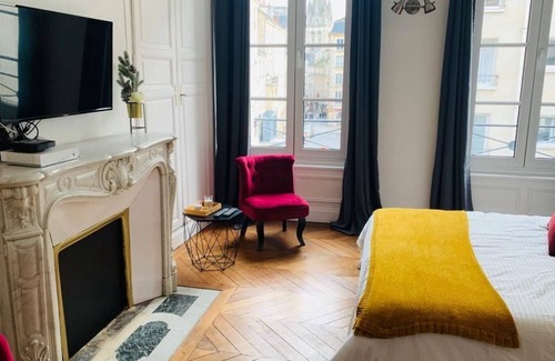 Quartier du chateau Apartment | Magnificent apartment with the cachet of the old