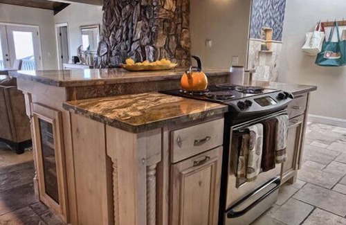 Marine Terrace House | Magnificent Bella Vista