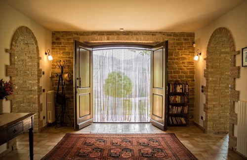 Arcevia Villa | Magnificent Stone Villa