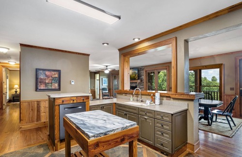 Blowing Rock Cabin | Magnificent Lodge Over 7,300 Square Feet
