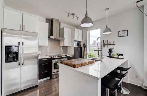 Griffintown Apartment | Magnificent Penthouse with view