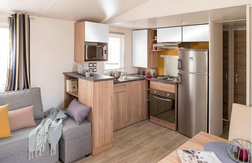 Les Mathes House | Magnificent recent MobilHome 3 bedrooms. Fully equipped and air-conditioned