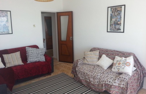 Costa de Caparica Apartment | Magnificent sea views, large apartment suitable for families, on the beach