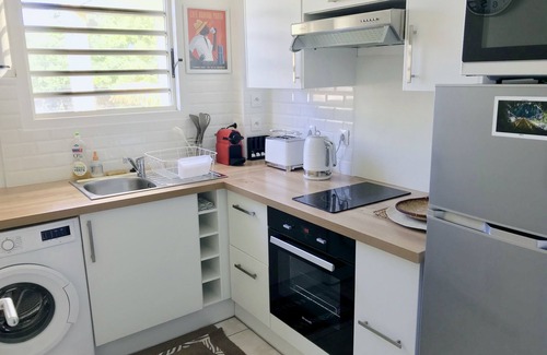 Saint-Pierre De La Reunion Apartment | Magnificent T1 Terre Rouge, near South beaches and CHU