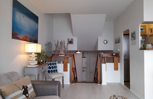 Deauville Apartment | Magnificent triplex with sea and marina views from the balcony, close to the center.