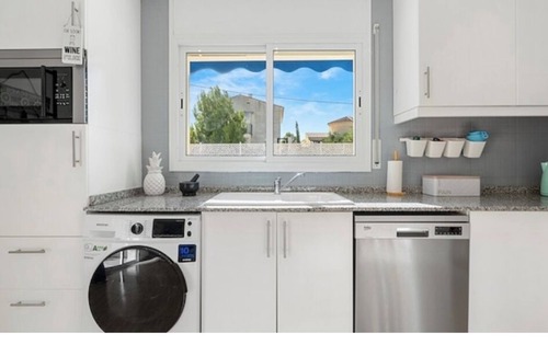 Les Tres Cales Villa | MAGNIFICENT VILLA/SUMMER KITCHEN 8 pers. POOL/WIFI/NETFLIX 4 bd/2 baths