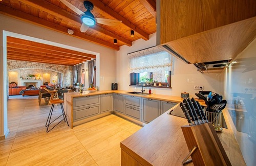 Hrboki Villa | Magnificent Villa Antea with swimming pool, sauna and jacuzzi