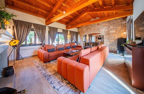 Hrboki Villa | Magnificent Villa Antea with swimming pool, sauna and jacuzzi