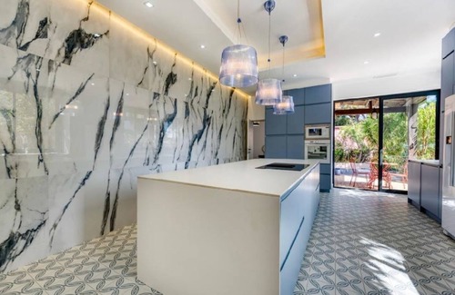 Riou - Petit Juas - Av de Grasse Villa | Magnificent villa near Croisette