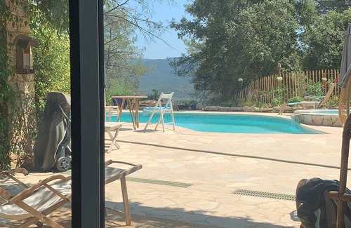 Pignans House | Magnificent villa overlooking the Massif des Maures swimming pool, terrace, vegetable garden