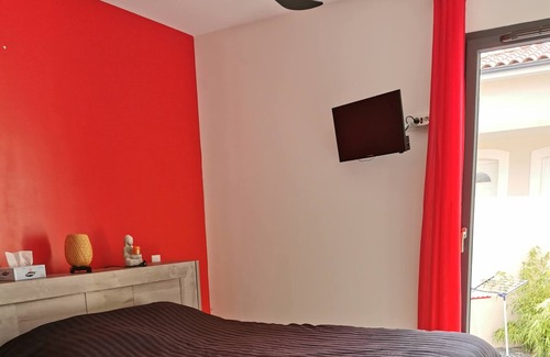 Plaissan Villa | Magnificent villa with swimming pool in a quiet location