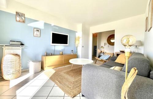 Juan-les-Pins Apartment | Magnifique 2P vue mer Terrasse Parking