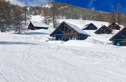 Risoul Ski Chalet | Magnifique chalet 7 pers devant les pistes