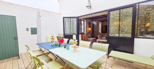 Sainte-Marie-de-Re Villa | Magnifique maison de village rhétaise