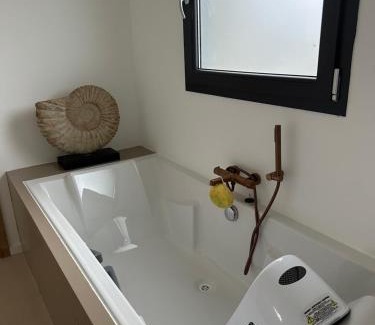 Wolfersdorf Villa | Magnifique Villa 4 chambres avec piscine