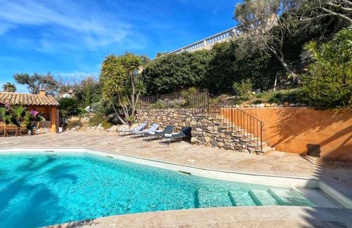 Ollioules Villa | Magnifique villa au calme, Vue mer, piscine