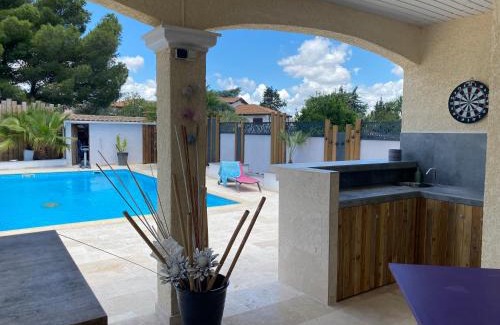 Serignan Villa | Magnifique villa individuelle climatisée 4 chambres avec piscine 11 m 5m