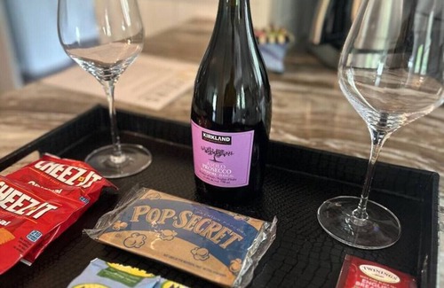 Norman House | Magnolia - 4 Bedroom 2 bath & pets allowed