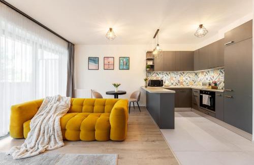 Angyalfold Apartment | Magnolia Apartment Hotel-GreenTop