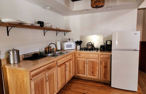 Canadensis Hotel | Magnolia Streamside Resort