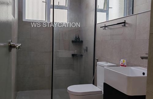 Kuantan Apartment | Mahkota Valley Suite Pool View with 2 bedroom and Netflix