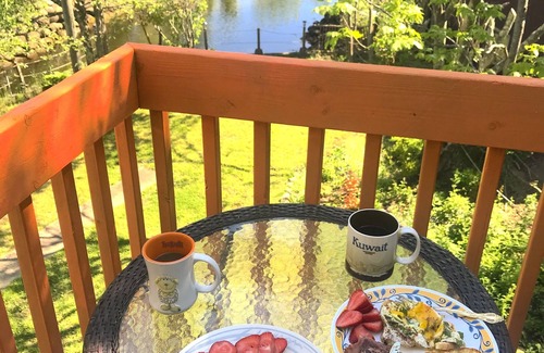 Mahone Bay Apartment | Mahone Bay NS - Town Center 2 Bedroom Apt. - Close to Oak Island