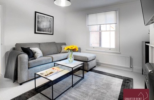 Maidenhead House | Maidenhead - Garden, Pets Welcome, 4Bed