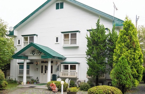 Nikko Hotel | Main building 2 adjoining Westernstyle rooms twin with bathroom toilet and shower booth/Nikko Tochigi