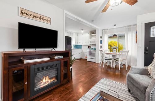 Star House | Main St. Cottage🏠heart of downtown✈️30min to BOI