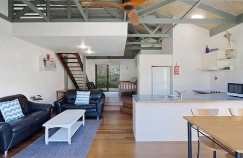Point Lookout Apartment | Main Stay - Your family will be close to everything!