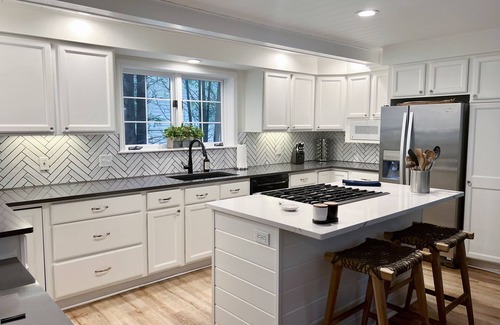 Harbor Springs House | Main Street Charming Home - Just renovated!