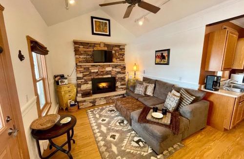 Westcliffe Hotel | Main Suite