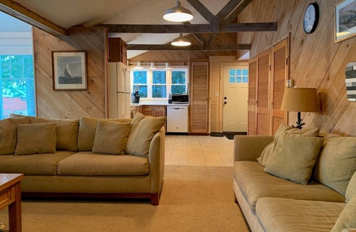 Otis House | Maine Lake Cottage on Beech Hill Pond near Bar Harbor and Acadia National Park