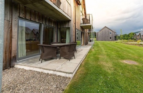 Kenmore Apartment | Mains of Taymouth, Kenmore ~ 5* 3 The Gallops - Downstairs property - sleeps 4 guests in 2 bedrooms