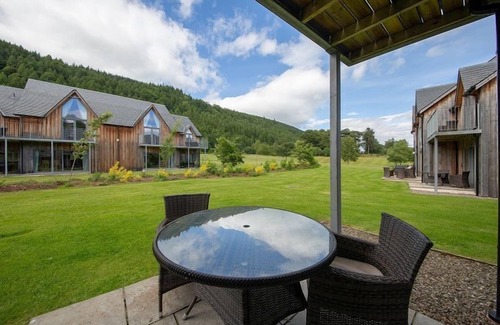 Kenmore Villa | Mains of Taymouth, Kenmore ~ 5* 10 Maxwells - sleeps 2 guests in 1 bedroom