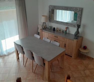 La Faviere Apartment | Maison à 700m de la mer
