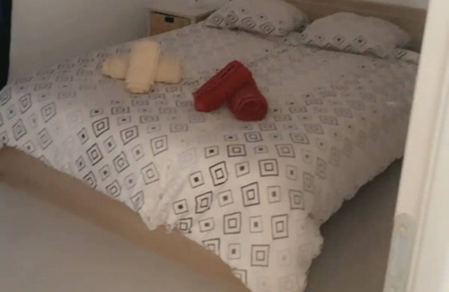 Saint Cyr du Doret House | Maison à la Campagne